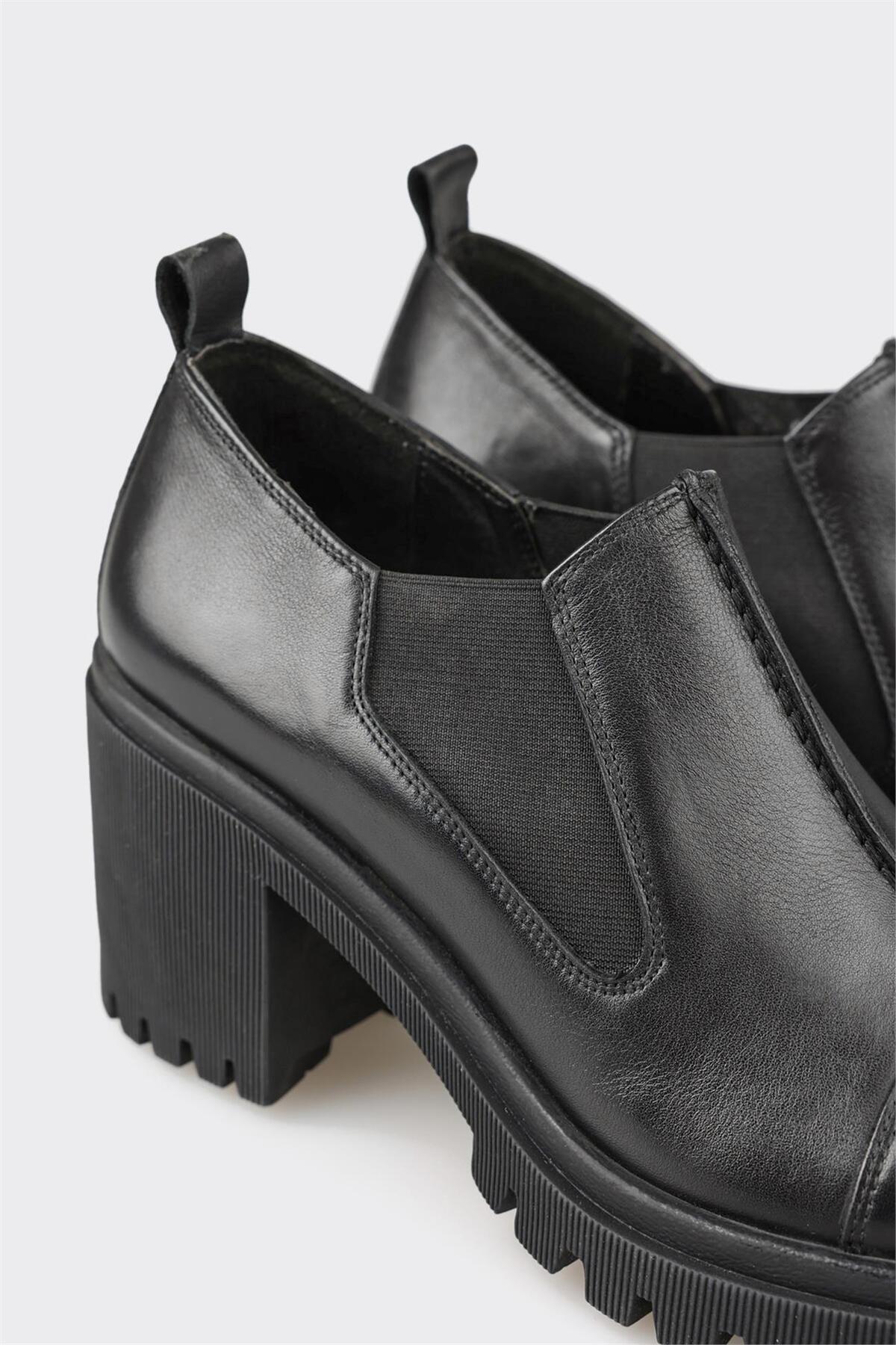 کتانی زنانه اله elle