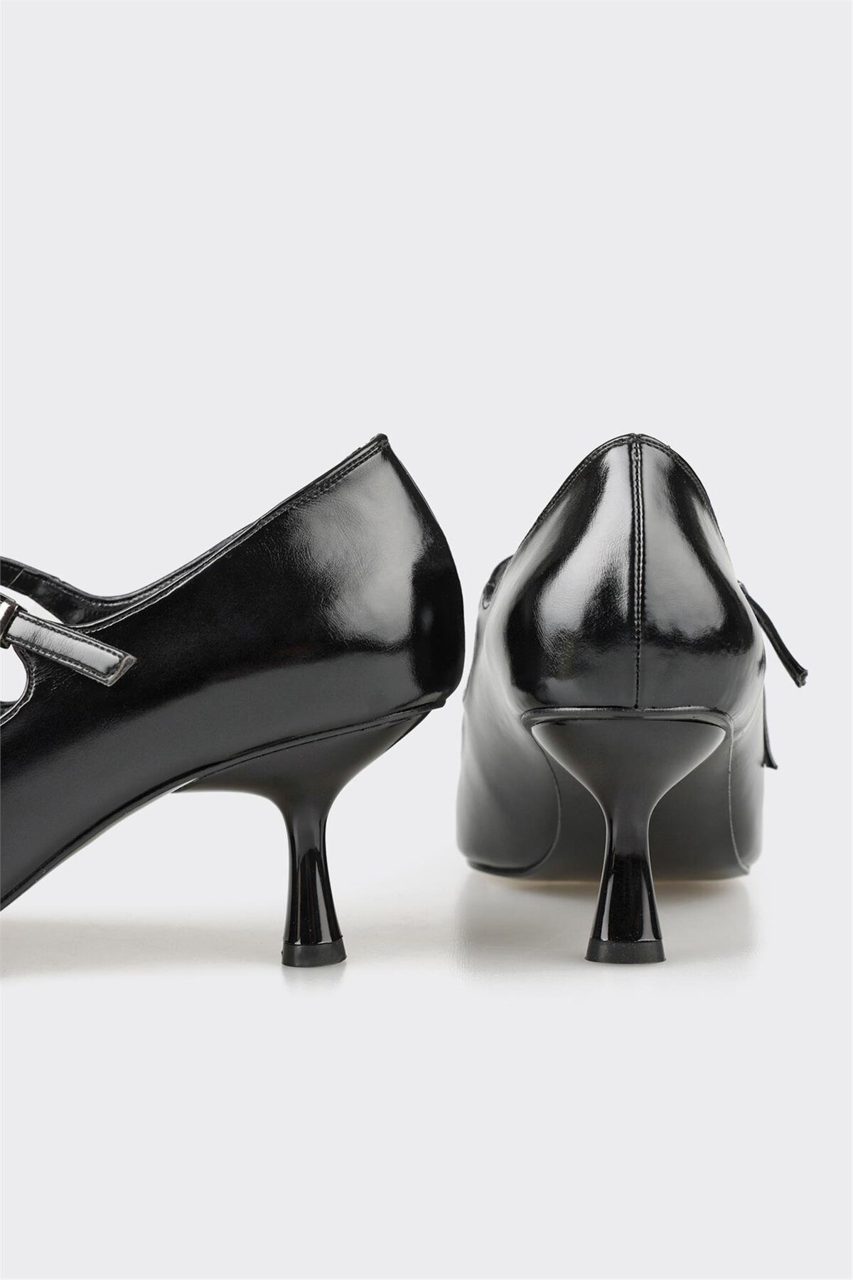 کفش پاشنه بلند کلاسیک زنانه اورجینال elle