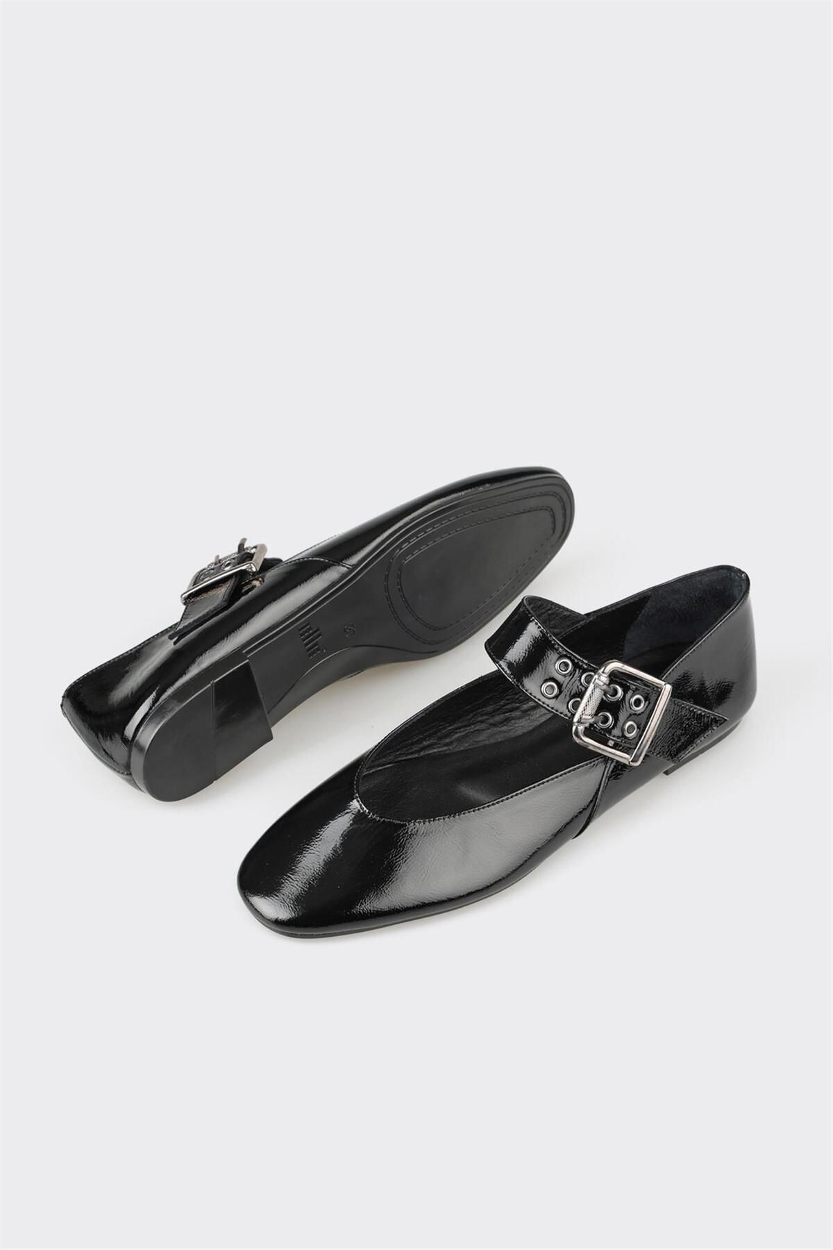 کفش روزمره زنانه اله elle