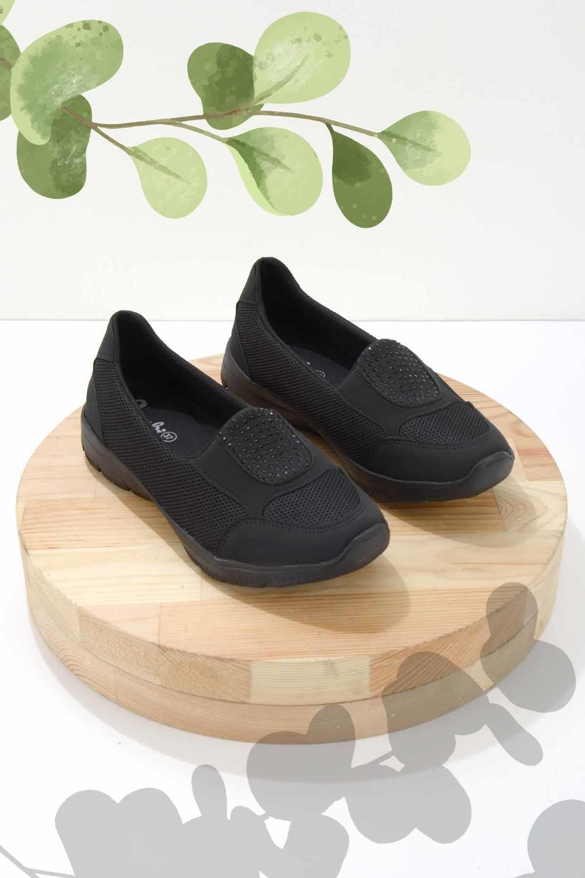 کفش روزمره زنانه bambi bambi