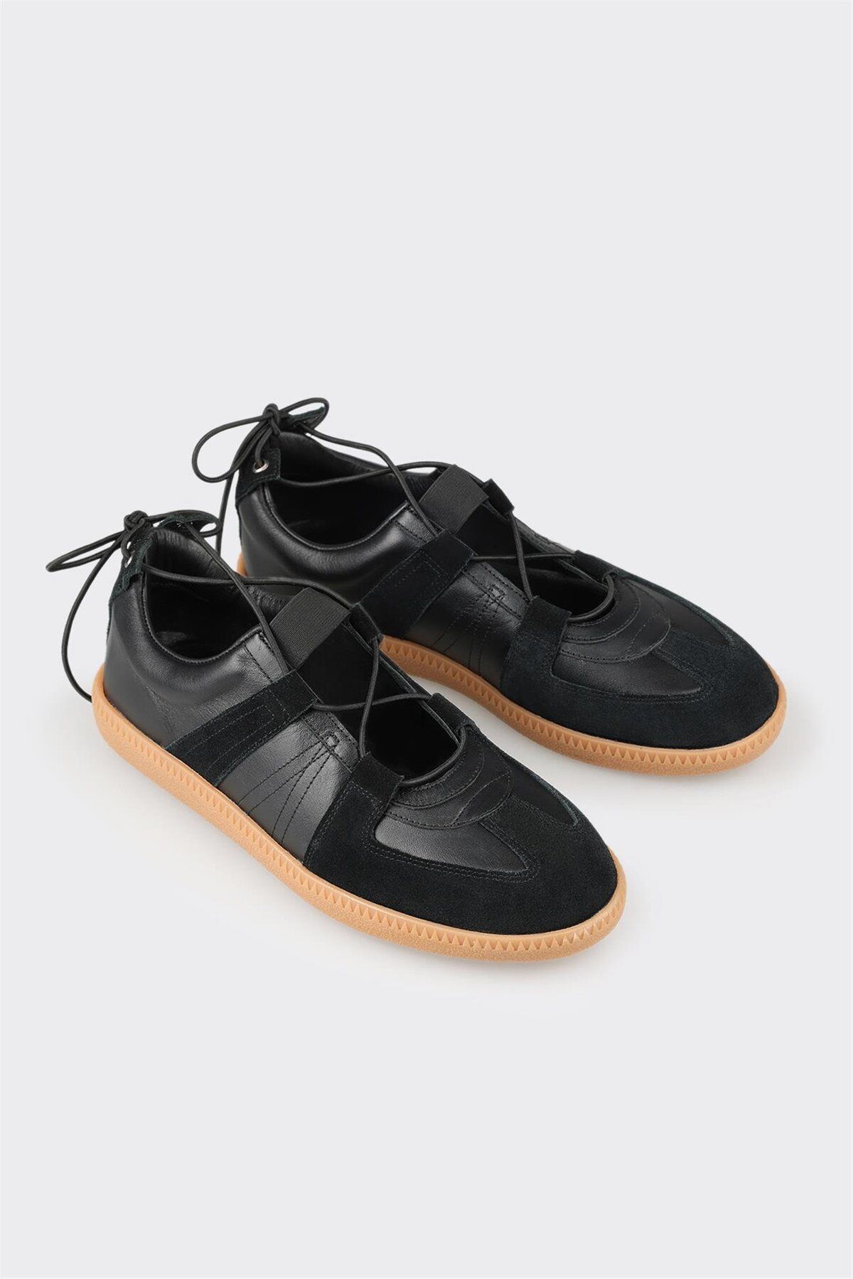 کتانی زنانه اله elle