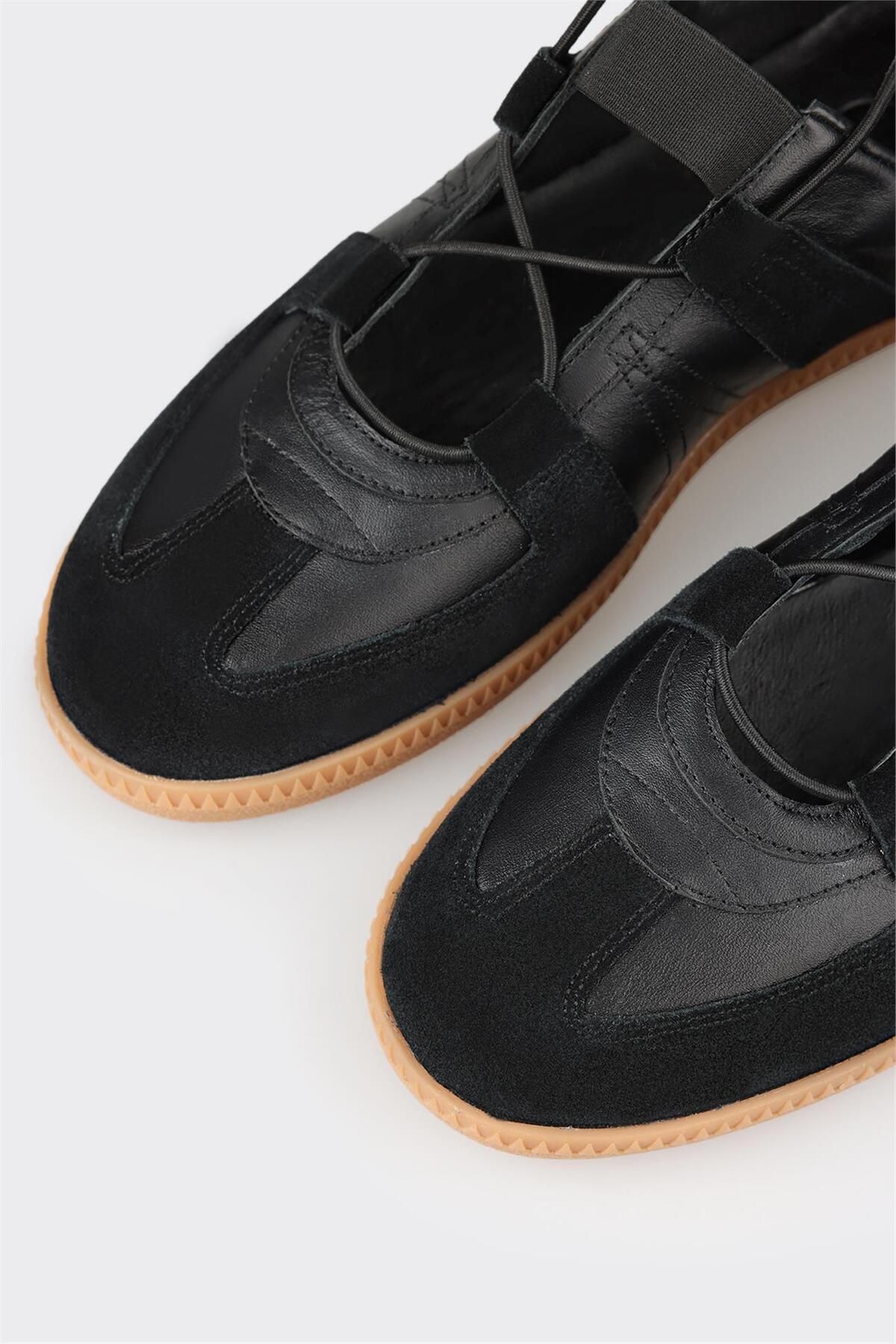 کتانی زنانه اله elle