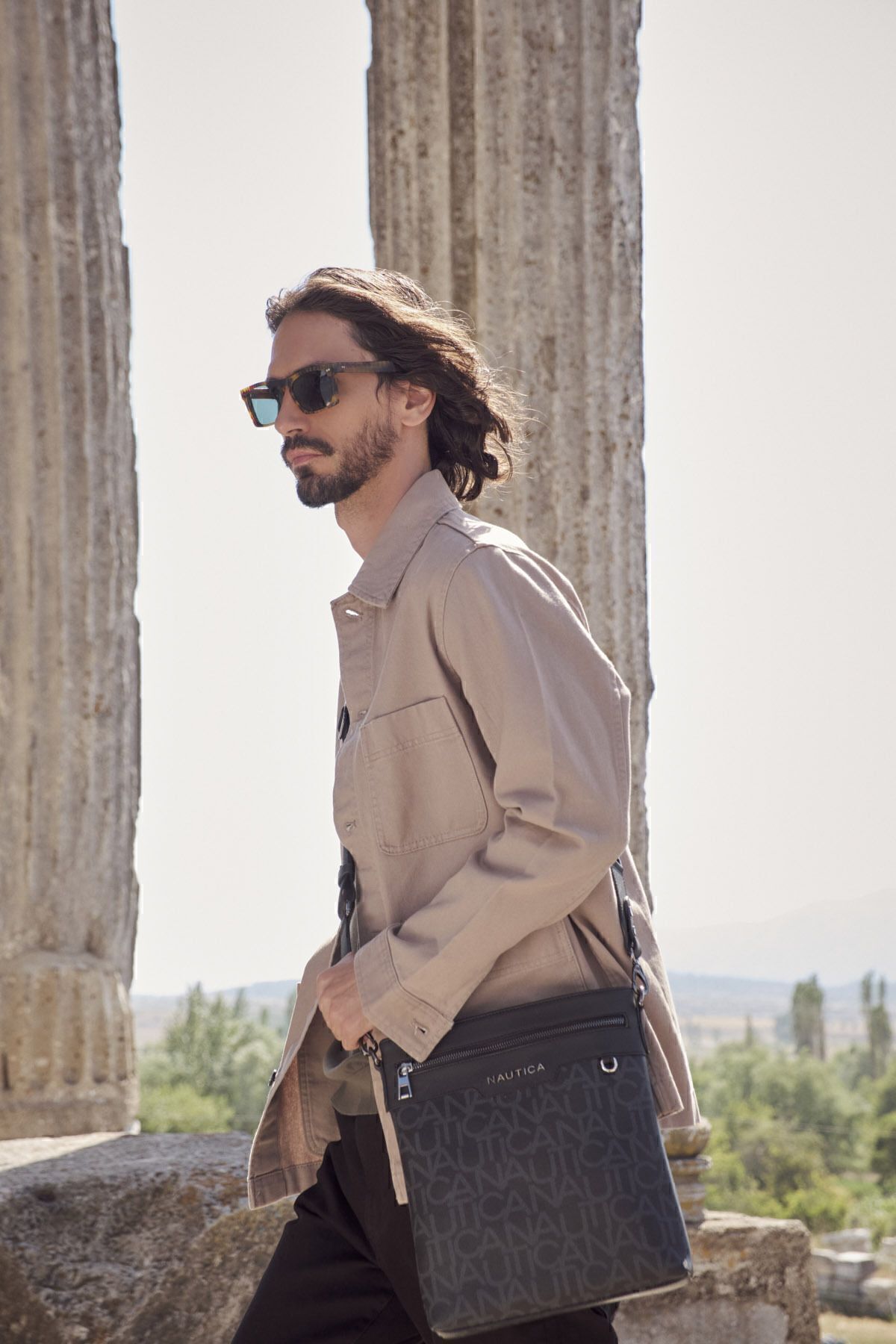 کیف مسنجر nautica