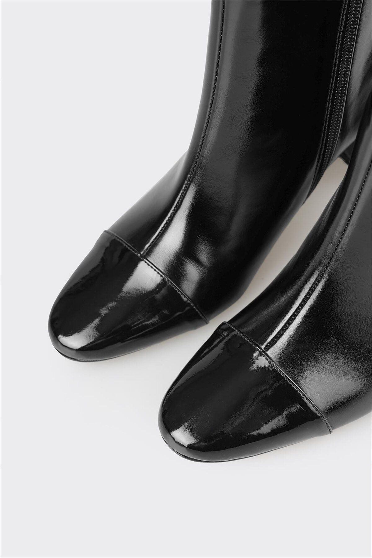 بوت و نیم بوت زنانه اله elle