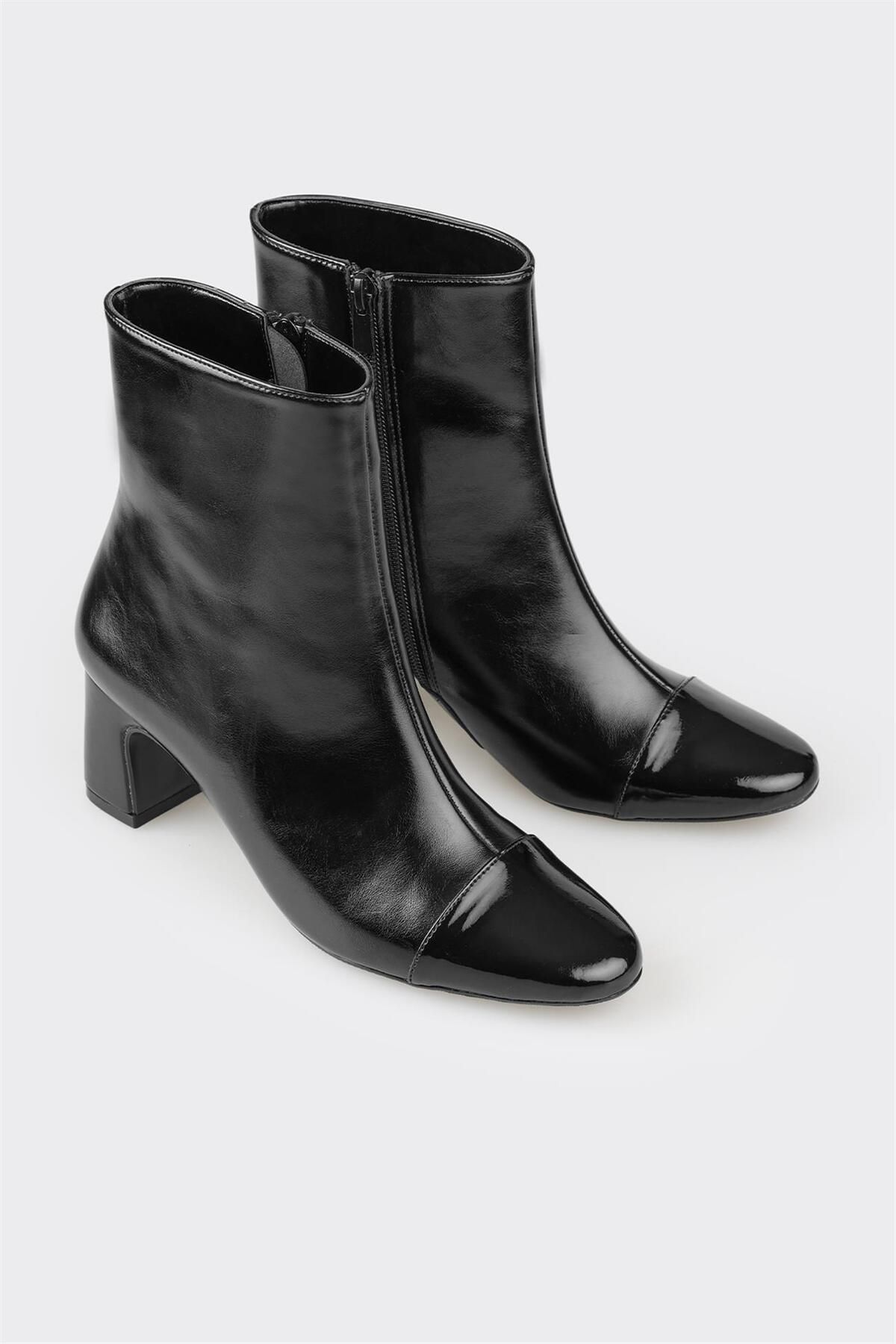 بوت و نیم بوت زنانه اله elle