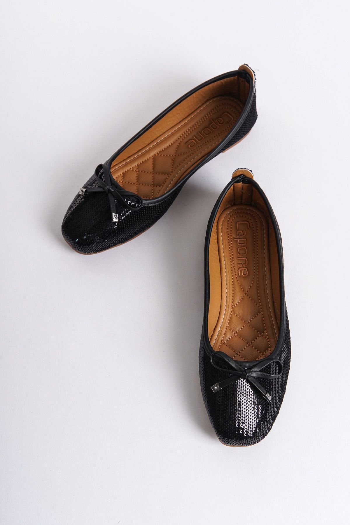 کالج زنانه اورجینال کاپون اوتفیترز capone-outfitters