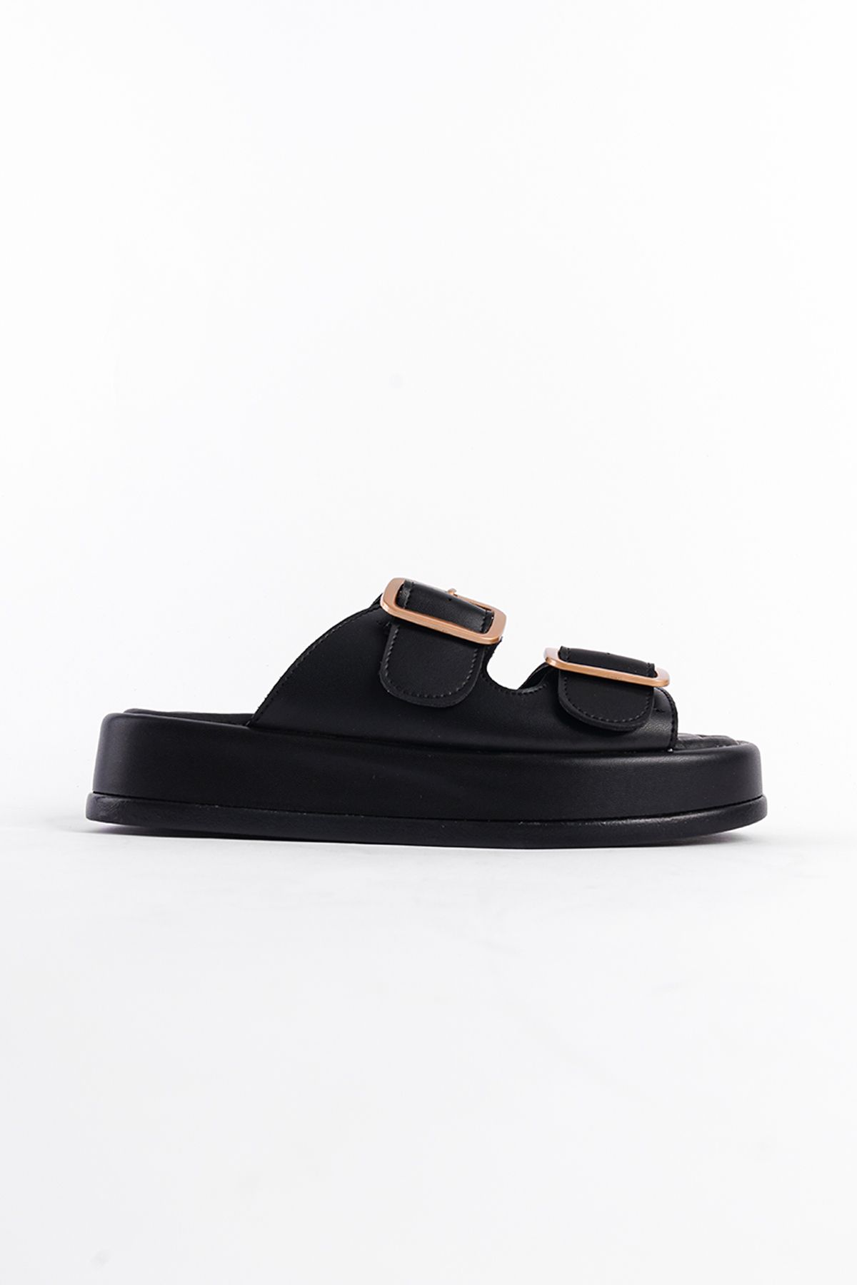 دمپایی زنانه capone-outfitters