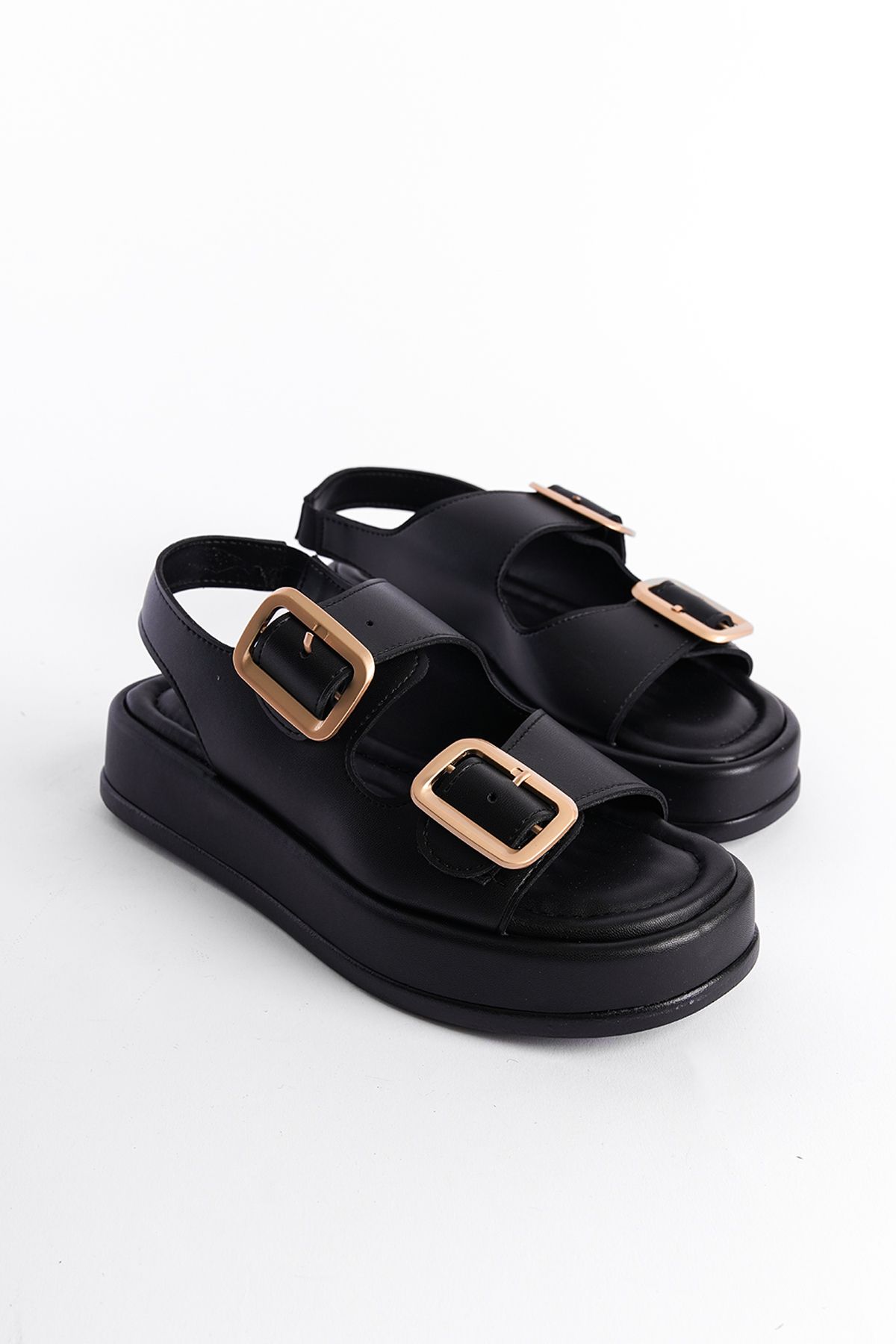 صندل زنانه capone-outfitters