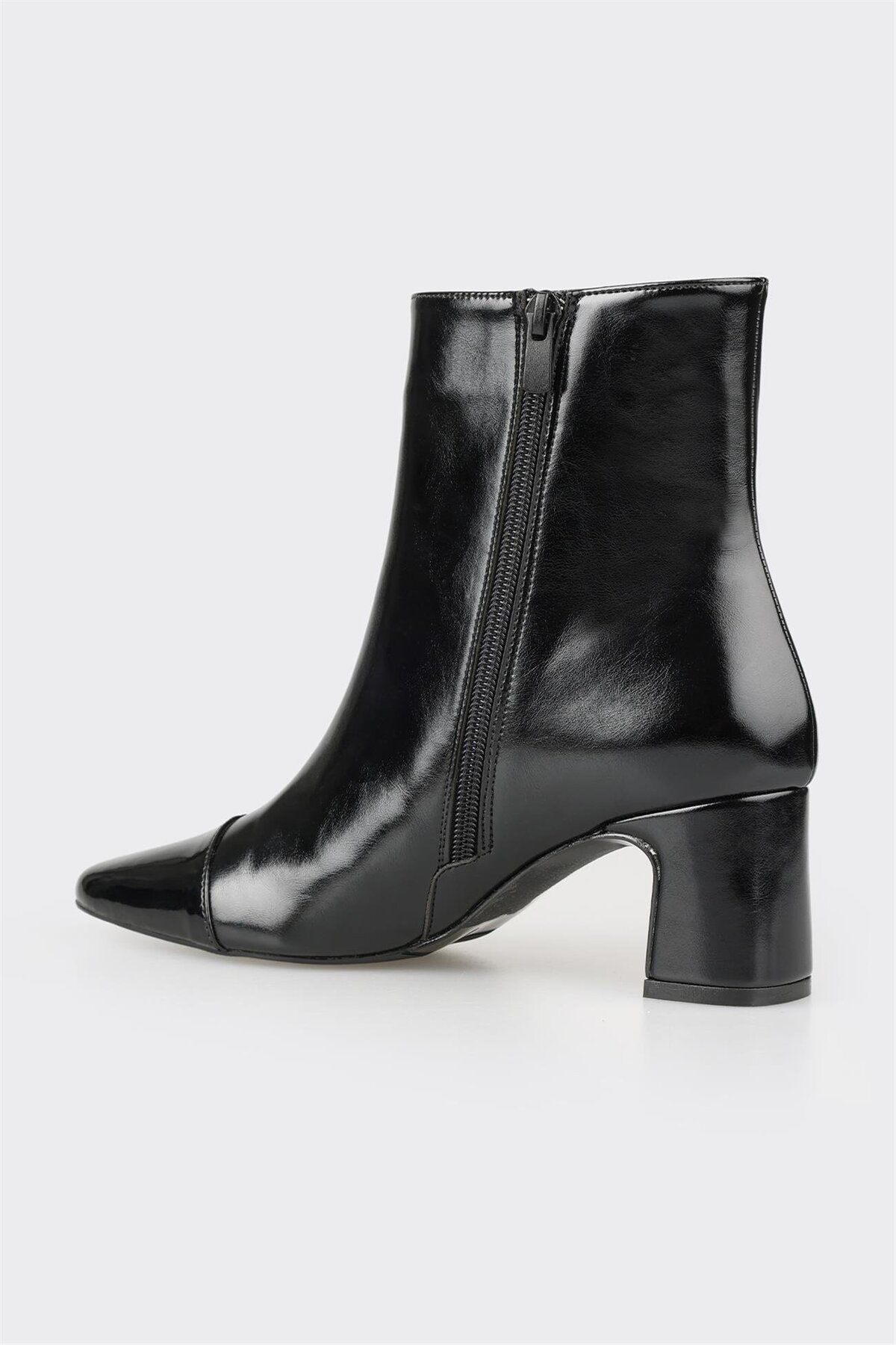 بوت و نیم بوت زنانه اله elle