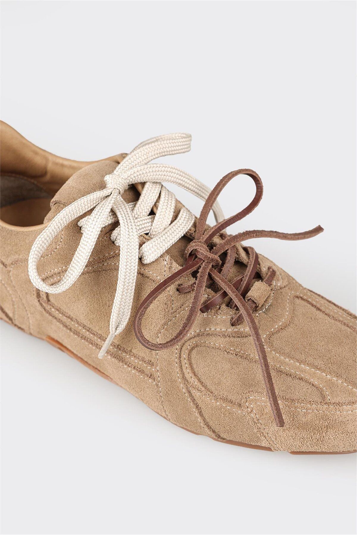 کتانی زنانه اله elle