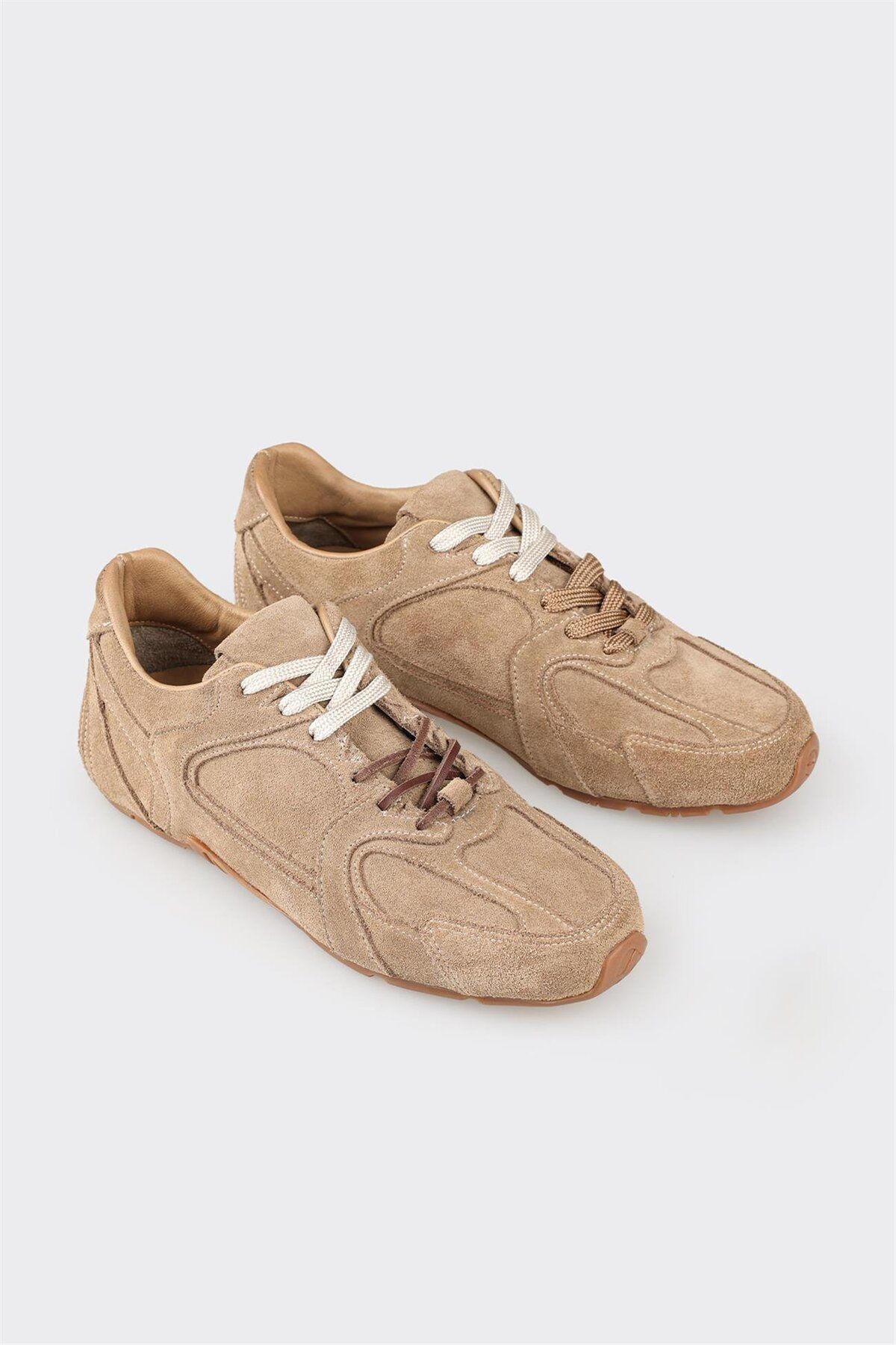 کتانی زنانه اله elle