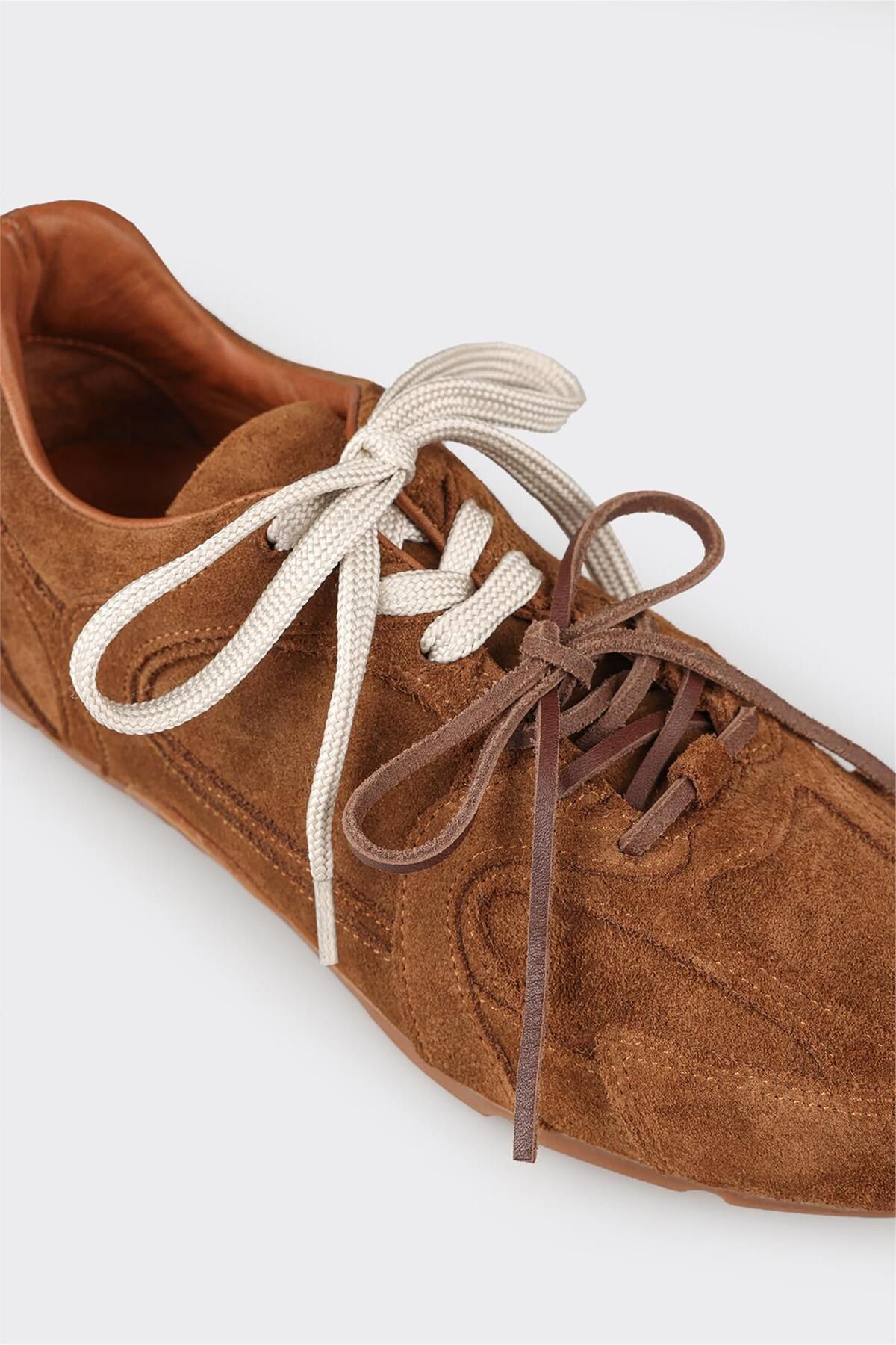 کتانی زنانه اله elle