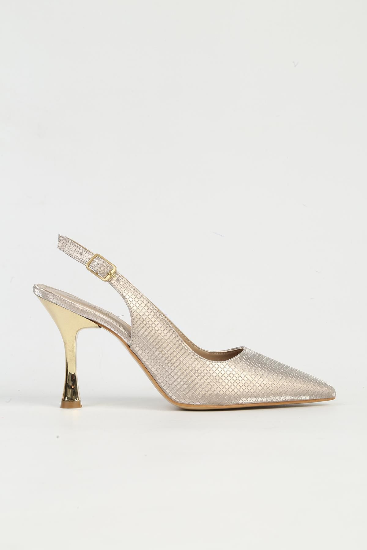 کفش پاشنه بلند کلاسیک زنانه pierre-cardin